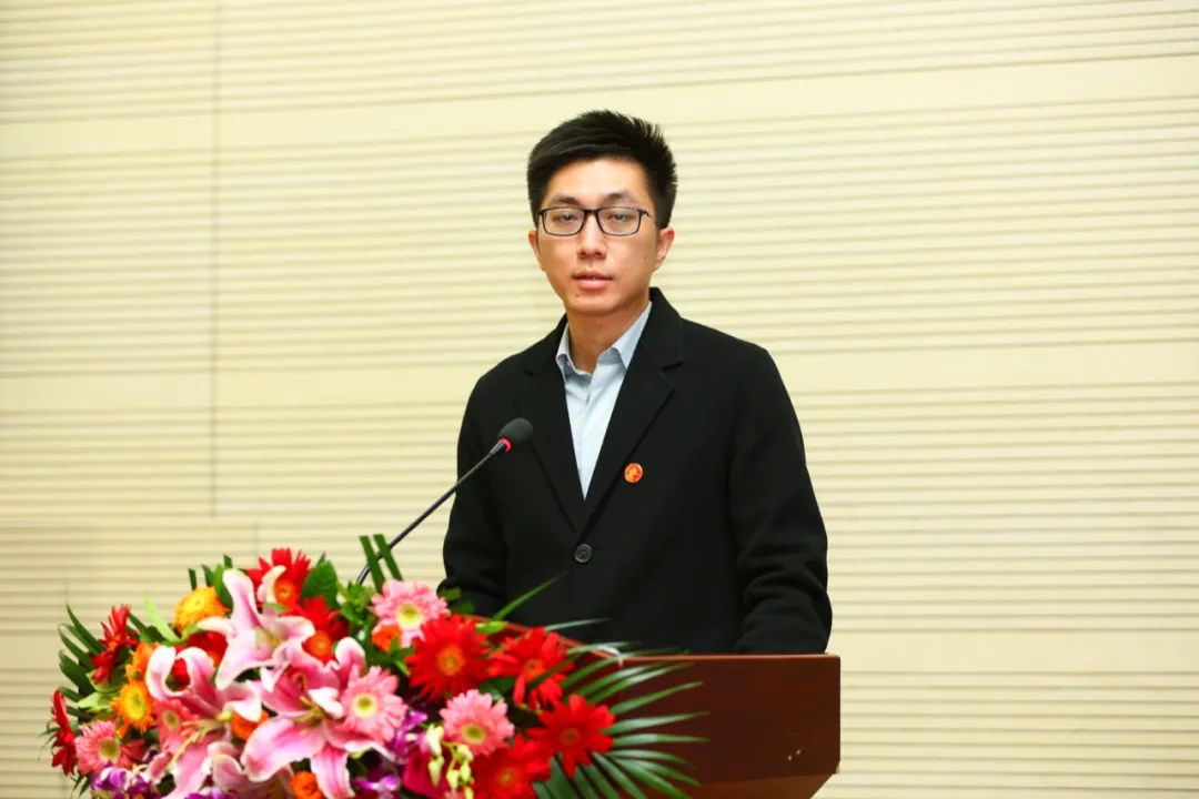 B3B8612A805F929D40262EA04A8_D11A24EF_1401E.jpg 1401E