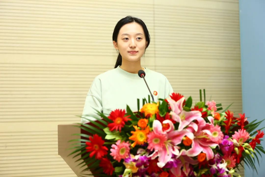 4C8A244B7D5C5DB75F6EBE2634E_9CEBC806_15094.jpg 15094